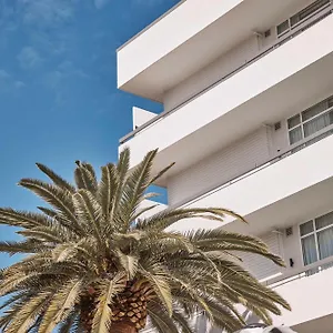 https://hotel-alba-adelaide.adelaidehotels-au.com
