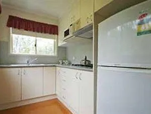 https://goomburra-forest-retreat.queenslandhotels.net